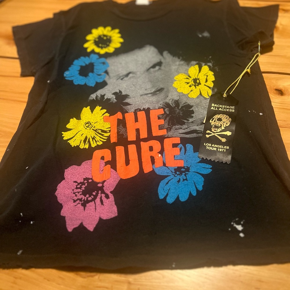 NWT MadeWorn Black Tee with Colorful Graphic